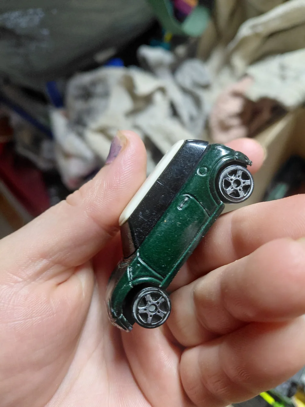 1:64 scale diecast MINI Cooper S.
